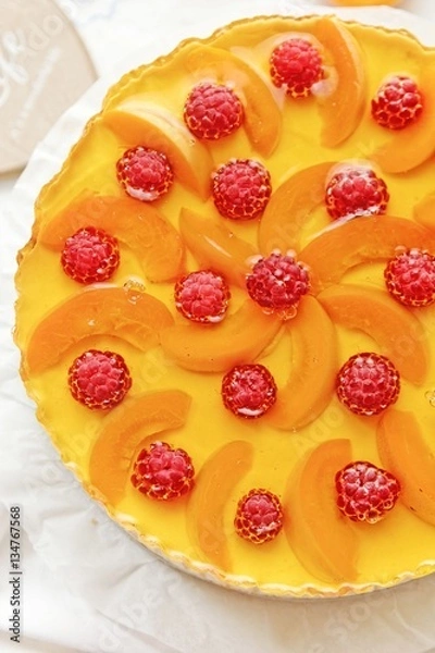 Obraz Apricot and raspberry no bake cheesecake 