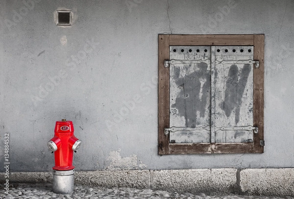 Obraz Hydrant mit Fenster