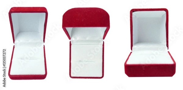 Obraz empty ring box isolated on white