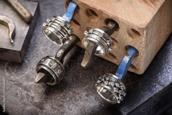 Obraz Handmade silver spinner ring_the workshop collection