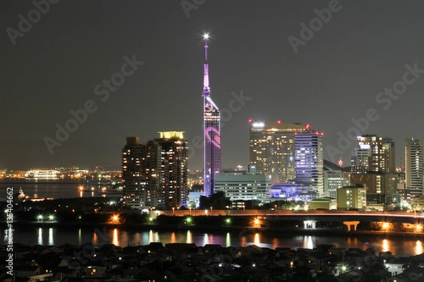 Fototapeta 福岡の夜景とハートのイルミネーション