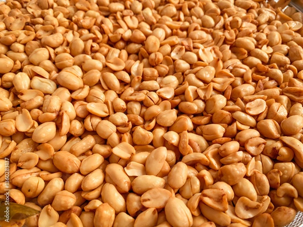 Obraz fried peanut in a basket 