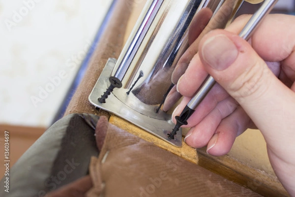 Obraz ремонт старой мебели