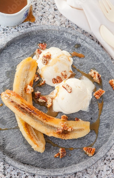 Obraz Gegrillte Banane mit Eiscreme