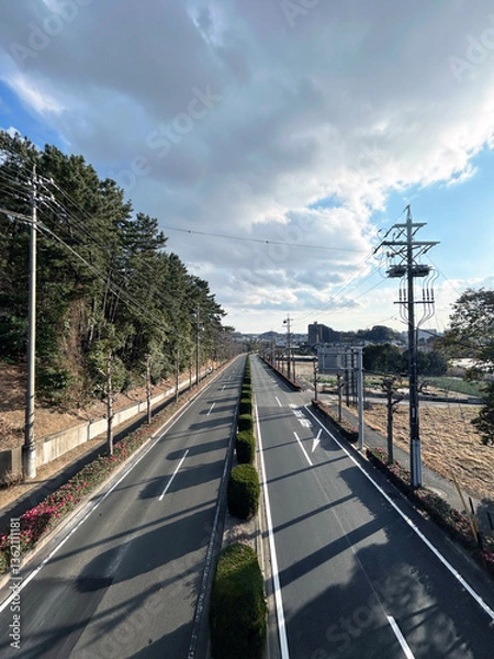 Obraz 陸橋から見る道路と空模様