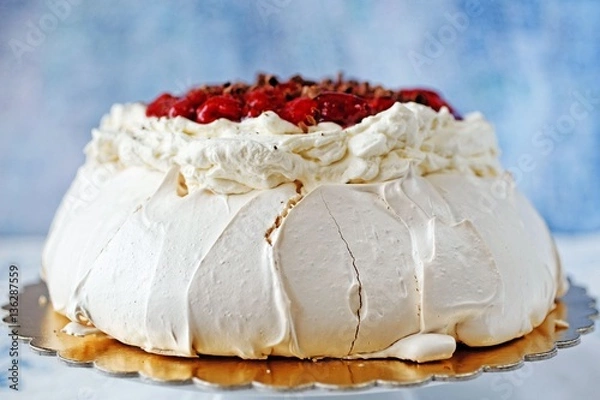 Obraz Raspberry and cream Pavlova