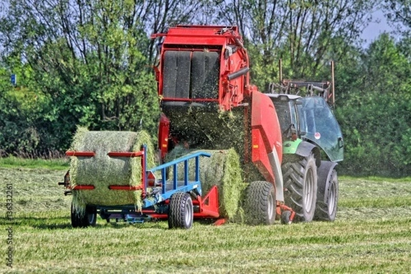 Obraz strohballen pressen