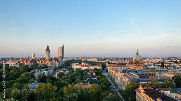 Obraz panoramic skyline of Leipzig with townhall and high court at sunset, Germany