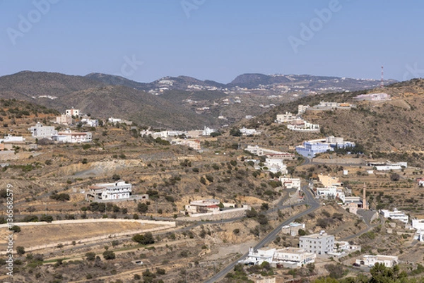 Obraz City of Abha in the southeast of Saudi Arabia is located on a high plateau directly on the edge of a valley