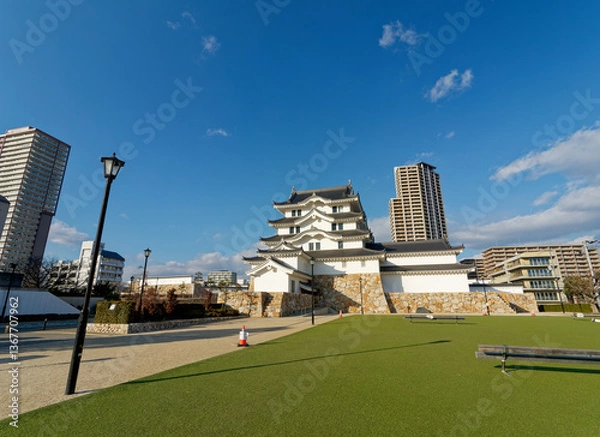 Obraz 兵庫県尼崎市 青空の尼崎城址公園