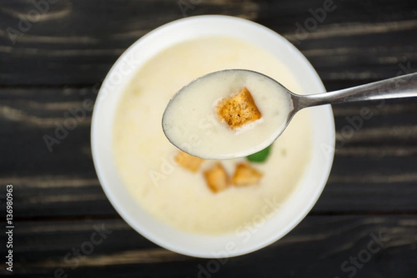 Obraz Cheese soup with white bread