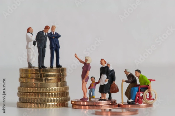 Obraz Ludzie, monety, różnice w dochodach
