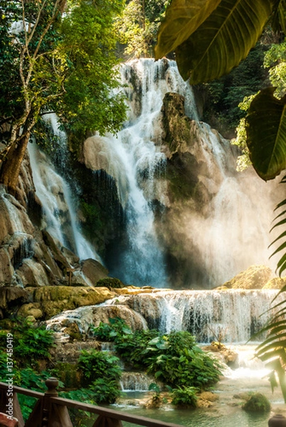 Obraz The idyllic Kuang Si Waterfall near Luang Prabang, Laos