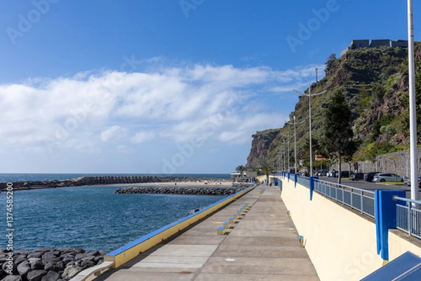 Obraz Empty promenade along the Atlantic Ocean in Calheta on the Portuguese island of Madeira