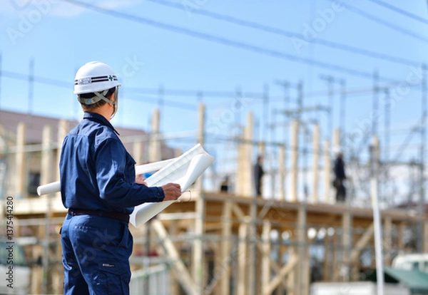 Fototapeta 住宅工事を監理する現場監督