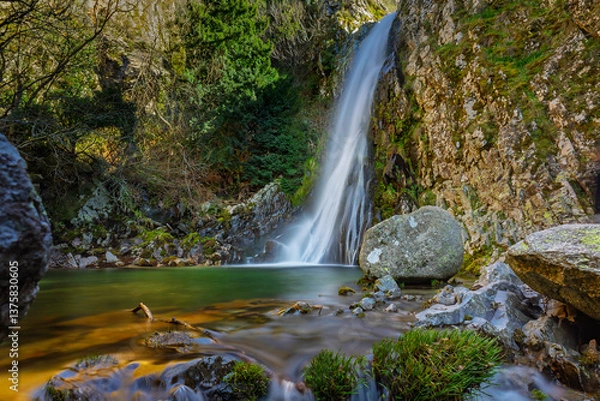 Obraz Emblematic beautifull waterfall of the Serra da Estrela Natural Park in Portugal - Pit of Hell Cascade (Poço do Inferno in portuguese language)