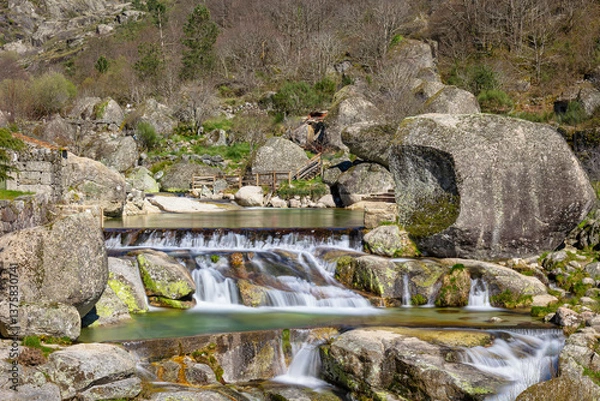 Obraz Beautifull stone natural pool with waterfalls in the iconic place of Loriga - Portugal, with stone mountain background