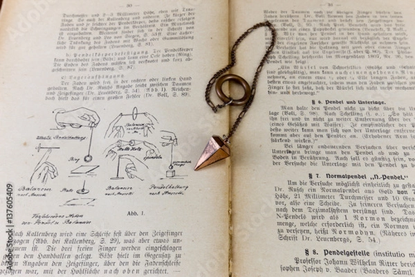 Fototapeta Pendel esoterisch