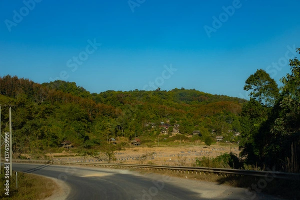 Obraz road in the mountains
