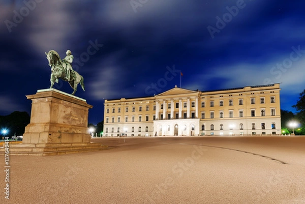 Fototapeta National Oslo Opera House at sunset on July 27, 2016. Oslo Opera House was opened on April 12, 2008 in Oslo, Norway