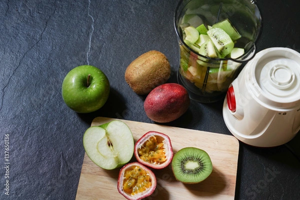 Obraz fresh fruit smoothy