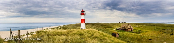 Fototapeta Lighthouse List Ost na wyspie Sylt