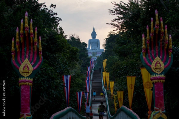 Obraz White Buddha on Top of Mountain