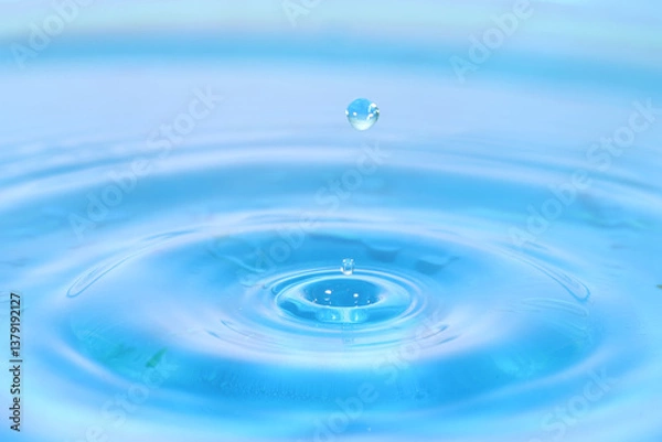 Obraz 水滴のハイスピード撮影
