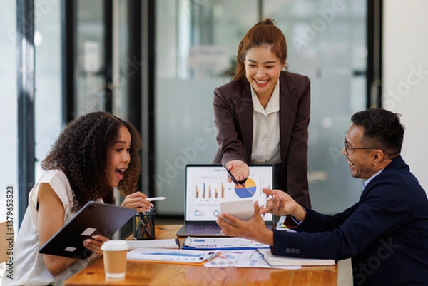 Obraz Financial Business analyze the graph of the company's performance to create profits and growth, Market research reports and income statistics, Financial and Accounting meeting concept.	
