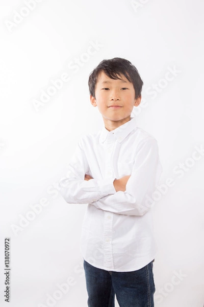 Obraz 腕を組む少年