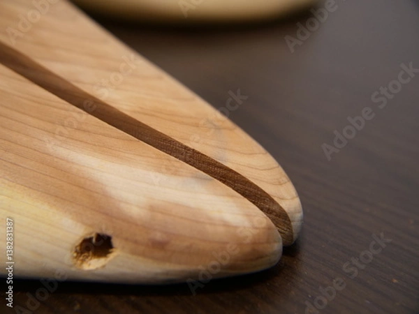 Fototapeta  革靴の形をキープする木製シューツリー 