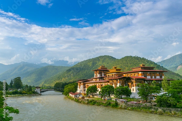 Fototapeta Punakha Dzong Monastery, one of the largest monestary in Asia, Punakha, Bhutan