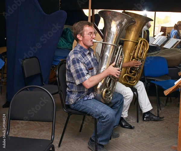Fototapeta tuba player