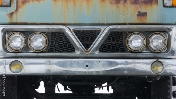 Fototapeta 古いトラック　バンパーとヘッドライト