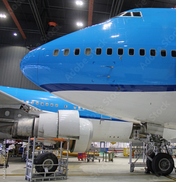 Obraz nose of a big blue airplane 