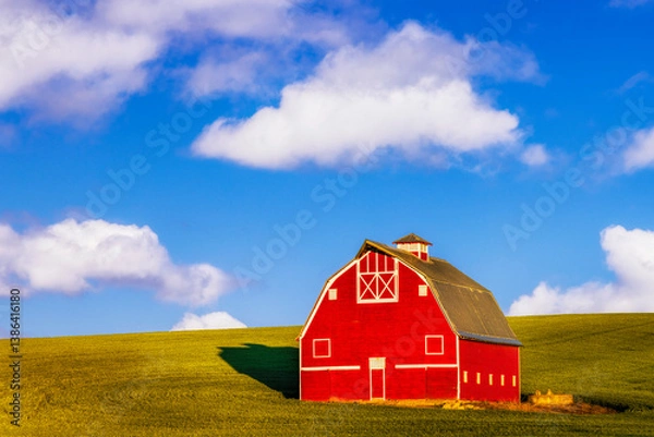 Obraz Red barn in the Palouse of eastern Washington state