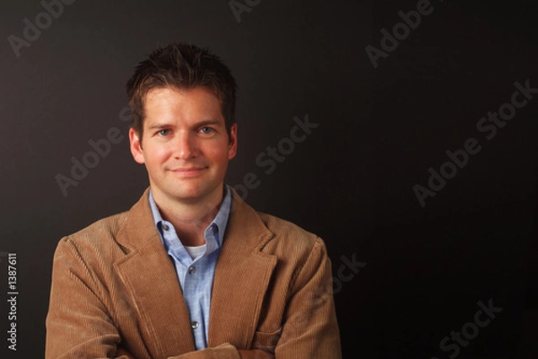 Obraz smiling man with brown jacket