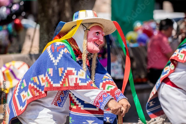 Obraz Baile de los viejitos en morelia, michoacan, cultura mexicana