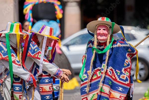 Obraz Baile de los viejitos en morelia, michoacan, cultura mexicana
