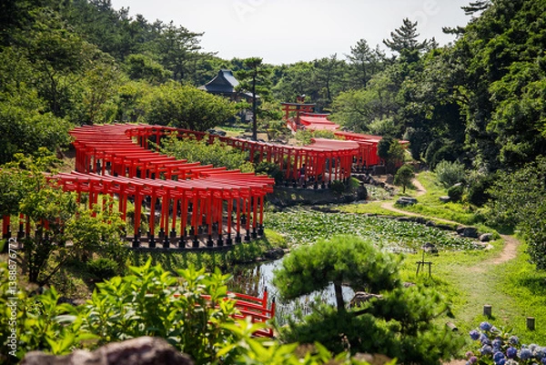 Obraz Takayama Inari Shrine in Ushigatacho, Tsugaru, Aomori, Japan