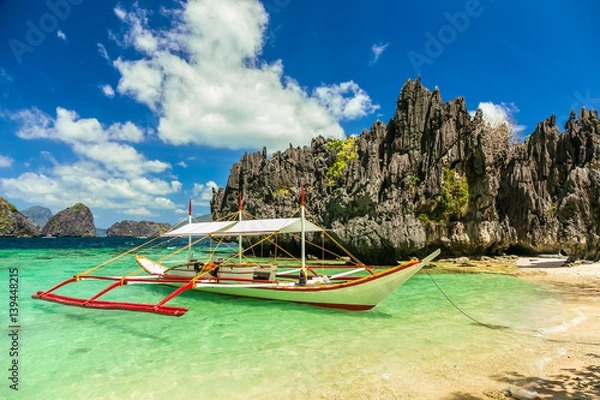 Obraz Banca boat at a beautiful beach in Miniloc Island,Philippines