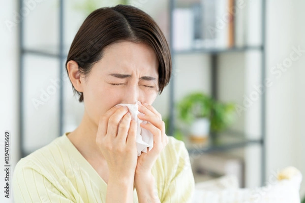 Fototapeta 花粉症のミドルの女性