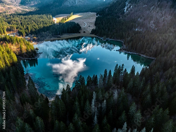 Obraz Laghi di Fusine with the Reflections of Mangart (Lake Fusine), Italy, Tarvisio