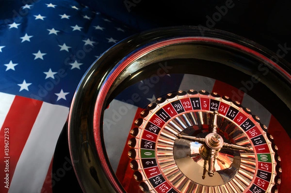 Fototapeta reflection of of the American flag in the roulette wheel