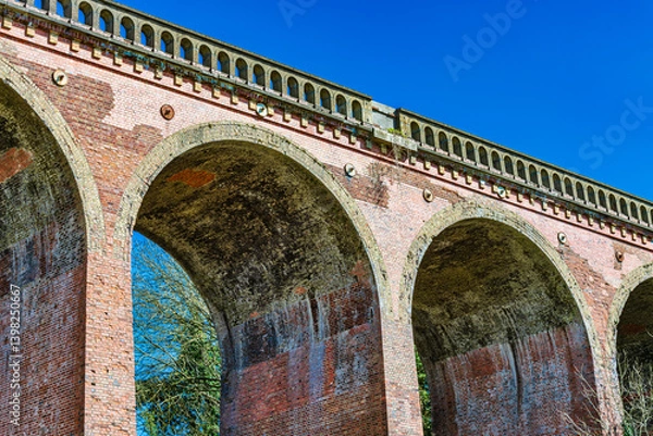 Fototapeta The  nine-arched red-brick viaduct spanning the Dareth Valley located in Eynsford near Dartford in Kent, England