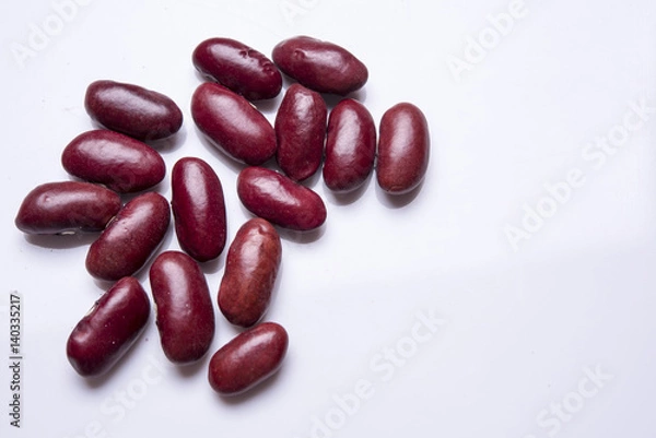 Obraz Red bean isolated on white background