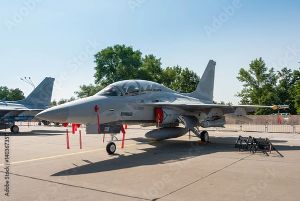 Obraz Samolot wojskowy, dron i helikopter