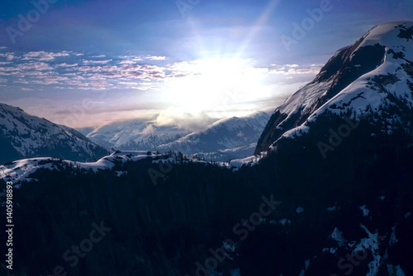 Obraz Flying Over the Majestic Alaskan Mountain Range at Evening Sunset