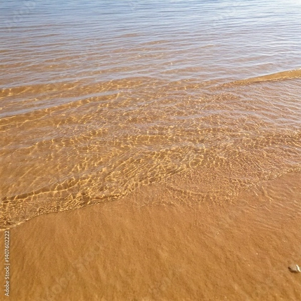 Obraz やわらかい波紋と細かな砂粒が広がる穏やかなビーチ背景