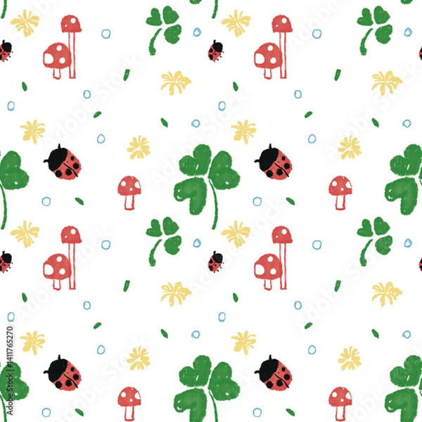 Fototapeta seamless pattern with clover and ladybugs